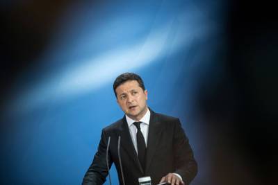 Владимир Зеленский - Михаил Подоляк - Зеленский оценил работу украинской военной разведки в Афганистане - lenta.ru - Украина - Афганистан