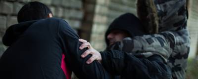 В Новосибирске мошенники под видом реабилитационного центра похитили 25 человек - runews24.ru - Россия - Новосибирск