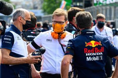 Андреас Зайдль - Зайдль: Надо отказаться от проведения трёх гонок подряд - f1news.ru