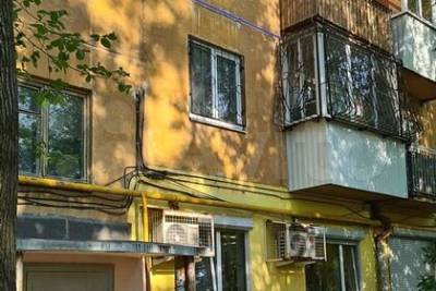 Россиянин выставил на продажу квартиру с 94-летней бабушкой - lenta.ru - Екатеринбург