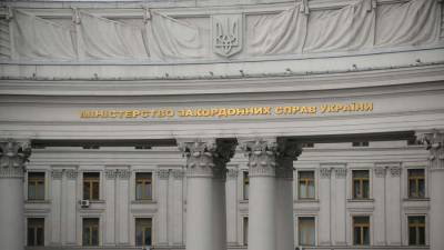 Владимир Зеленский - Владимир Путин - Дмитрий Кулеба - Киев намерен обсудить Крым на возможной встрече Путина и Зеленского - iz.ru - Москва - Россия - Украина - Киев - Крым - Израиль