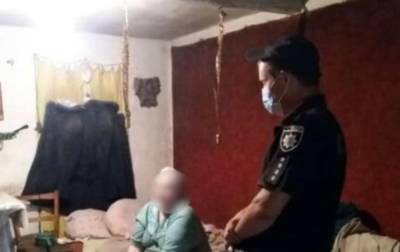 Осталась одна без еды: полиция бросилась на помощь слепой пенсионерке, фото - politeka.net - Украина - Харьковская обл. - Харьков