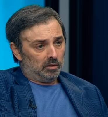 Алла Пугачева - Анна Калашникова - Станислав Садальский - Борис Краснов - Сценарист Пугачевой Борис Краснов оставил родственникам квартиры в Москве и загородный дом - actualnews.org - Москва