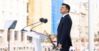 Владимир Зеленский - 44% украинцев довольны парадом на День независимости — опрос - delo.ua - Украина - Киев