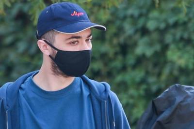 Комик Мирзализаде решил обжаловать пожизненный запрет на въезд в Россию - lenta.ru - Москва - Россия