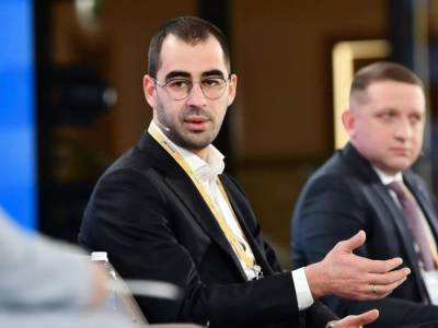 Давид Арахамия - Юрий Бутусов - Александр Трухин - Бутусов: Арахамия заявил, что не знает, кто был рулем машины в ДТП с Трухиным. ГБР за 14 дней не выяснило, кто подозреваемый? - gordonua.com - Украина