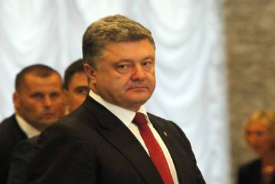 Владимир Зеленский - Владимир Путин - Петр Порошенко - Александр Лукашенко - Порошенко перепутал Макрона и Путина во время выступления в Раде - mk.ru - Россия - Украина - Белоруссия - Франция