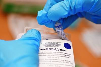 Николай Крючков - Михаил Мурашко - В Минздраве оценили запас вакцин от коронавируса в регионах России - lenta.ru - Россия