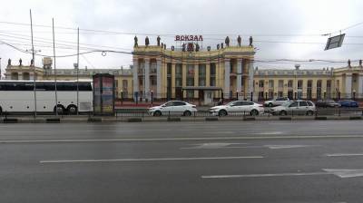 Железнодорожники отменили подорожание стоянки у вокзала для воронежских маршруток - vestivrn.ru - Воронеж