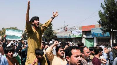Забиулла Муджахид - Абдул Гани Барадар - Талибы запретили СМИ освещать акции протеста - iz.ru - Россия - Израиль - Афганистан