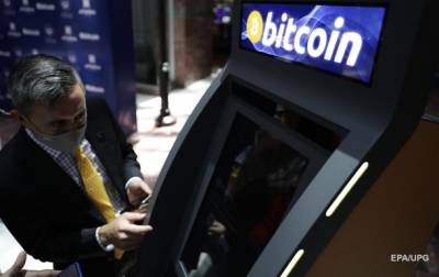 Биткоин рухнул на 12% - korrespondent.net - Украина - Киев