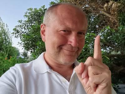 Владимир Зеленский - Борислав Береза - Александр Трухин - Андрей Клочко - Майданы в Украине были из-за запроса на справедливость, который власть не удовлетворяла. И сейчас история повторяется - gordonua.com - Украина