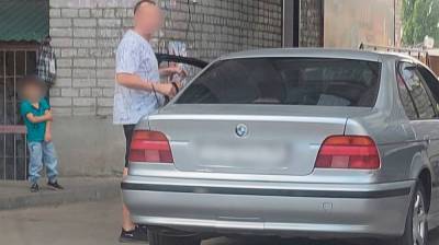 Воронежцы пожаловались на круглосуточную торговлю алкоголем во дворе жилого дома - vestivrn.ru - Воронеж