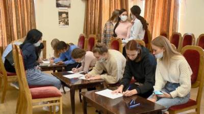 Пензенцы приняли участие в «Купринском диктанте» - penzainform.ru