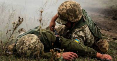 На Донбассе боевики ранили украинского бойца - dsnews.ua - Украина