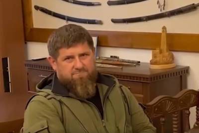 Рамзан Кадыров - Магомед Даудов - В Чечне объявили конкурс на лучшее изображение Кадыровых - mk.ru - Россия - респ. Чечня