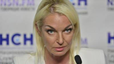 Анастасия Волочкова - Грета Тунберг - Иван Ургант - Ургант «добил» оскандалившуюся Волочкову шуткой про елочку - 5-tv.ru