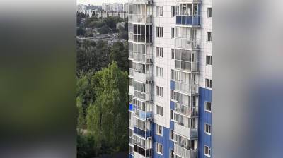 В Воронеже в крупном ЖК вспыхнул сильный пожар - vestivrn.ru - Воронеж