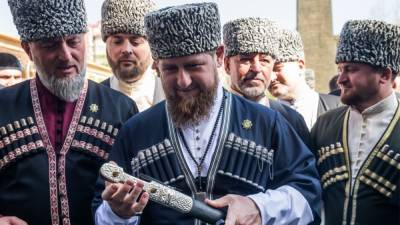 В Чечне родные бывшего силовика объявили кровную месть критику Кадырова - svoboda.org - Турция - респ. Чечня