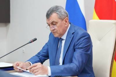Сергей Меняйло - Врио главы Северной Осетии потребовал ужесточить контроль за подрядчиками - kavkaz.mk.ru - респ. Алания