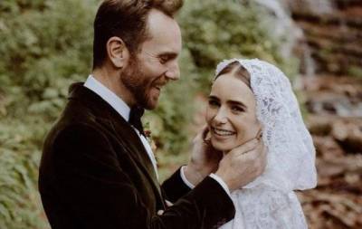 Лиля Коллинз - Звезда сериала "Эмили в Париже" Лили Коллинз и режиссер Чарли МакДауэлл поженились (ФОТО) - skuke.net - Париж - шт. Колорадо - Новости