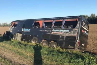 На Кубани попал в ДТП автобус со ставропольскими студентами, пострадали 9 человек - etokavkaz.ru - Крым - Краснодарский край - Краснодар - Ставрополь