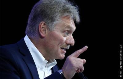 Дмитрий Песков - Сергей Бобылев - В Кремле заявили о готовности обсуждать предложения СМИ по закону об иноагентах - interfax.ru - Москва - Россия