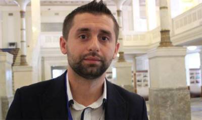Владимир Зеленский - Давид Арахамия - «Слуга народа» не будет просить у США статус, который был у Афганистана - capital.ua - США - Украина - Афганистан