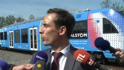 Видео дня: Первый в мире водородный поезд прибывает во Францию - techno.bigmir.net - Германия - Франция - Эмираты