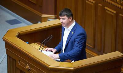 Антон Поляков - В Раде зарегистрировали законопроект, запрещающий послам и грантовым активистам управлять Украиной - capital.ua - Украина