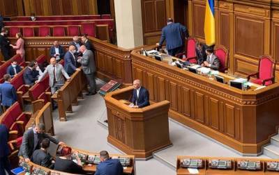 Дмитрий Разумков - Нестор Шуфрич - Руслан Стефанчук - За два года 35 нардепов ни разу не выступили в Раде - korrespondent.net - Украина