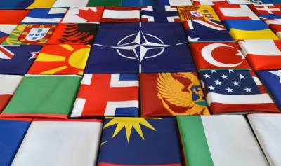 Джен Псаки - Стучите, но вам не откроют: Украина будет стоять у дверей НАТО ближайшие 10 лет - lv.baltnews.com - Украина - Вашингтон - Латвия