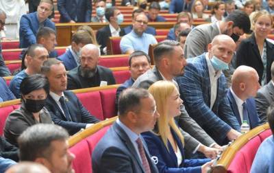 Рада утвердила одновременный переход права на землю и недвижимость - korrespondent.net - Украина