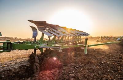 AMAZONE Tyrok 400 — новый флагман среди плугов - agroportal.ua - Украина