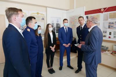 В Ульяновске ветеран следствия провёл историческую лекцию для молодых коллег и их общественных помощников - ulpravda.ru - Россия - Ульяновск - Ульяновская