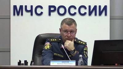 Евгений Зиничев - Дмитрий Азаров - Сергей Меняйло - Азаров выразил соболезнования в связи с гибелью главы МЧС Зиничева - russian.rt.com - Россия - респ. Алания - Самарская обл.