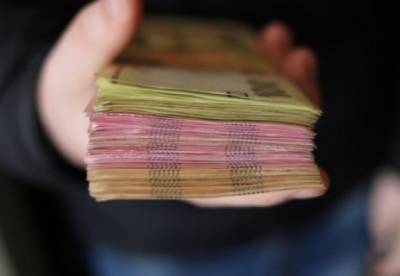 Муса Магомедов - Нардепы в августе получили более 3 млн грн компенсации за жилье - facenews.ua - Украина
