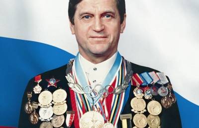 Александр Тихонов - Тин Канделаки - «Такие, – беда России": кого оскорбил олимпийский биатлонист - pupolita.ru - Россия - Ижевск