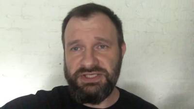 Дональд Трамп - Боевой Лошак. Выкормыш Гусинского попался на ино-агентской... - politnavigator.net - Россия
