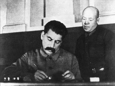 «Особая папка»: какие документы в СССР были самыми секретными - russian7.ru - Русь