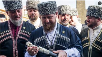 В Чечне родные бывшего силовика объявили кровную месть критику Кадырова - golos-ameriki.ru - Турция - респ. Чечня