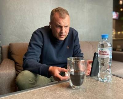 Евгений Попов - Twitter приостановил действие аккаунта телеведущего Попова, баллотирующегося в Госдуму - znak.com - Россия - Twitter