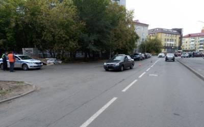 В Кургане сбили 81-летнюю пенсионерку, переходившую дорогу в неположенном месте - znak.com - Курган - населенный пункт Гибдд