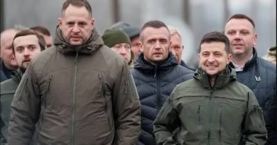 Владимир Зеленский - Виталий Кличко - Андрей Ермак - "Эта пружина вылетит против вас", - народный депутат призвал Зеленского и Ермака прекратить давление Кличко - dsnews.ua - Украина - Киев