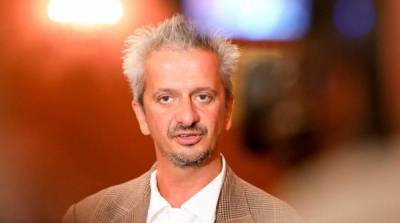 Дмитрий Булыкин - “Гигиенично и честно”: деятели культуры и спорта предпочли участвовать в выборах в Госдуму дистанционно - newzfeed.ru - Москва