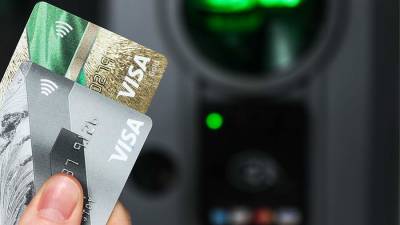 Эксперты оценили планы Visa поднять комиссии за оплату картами - iz.ru - Россия - Израиль