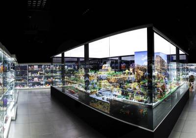 Lego - В Москве открылся один из крупнейших музеев LEGO в Европе - mskgazeta.ru - Москва