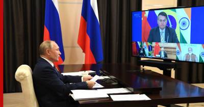Владимир Путин - Пандемия, многополярное сотрудничество и ситуация в Афганистане. О чем говорил Путин - profile.ru - Россия - Индия - Афганистан