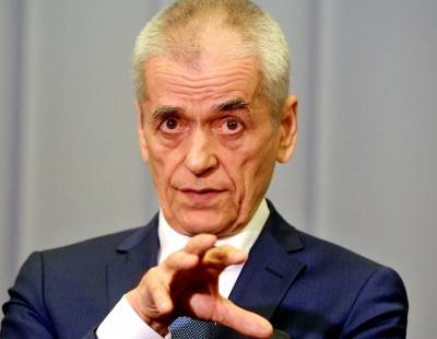 Геннадий Онищенко - Раиса Кассина - Онищенко назвал «глупостью» предложение платить мужчинам-учителям больше, чем женщинам - newsland.com - Пермский край