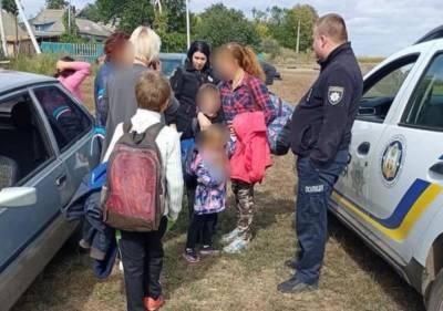 У харьковчанки отобрали четверых малышей, фото: "Дети голодали и..." - politeka.net - Украина - Харьков